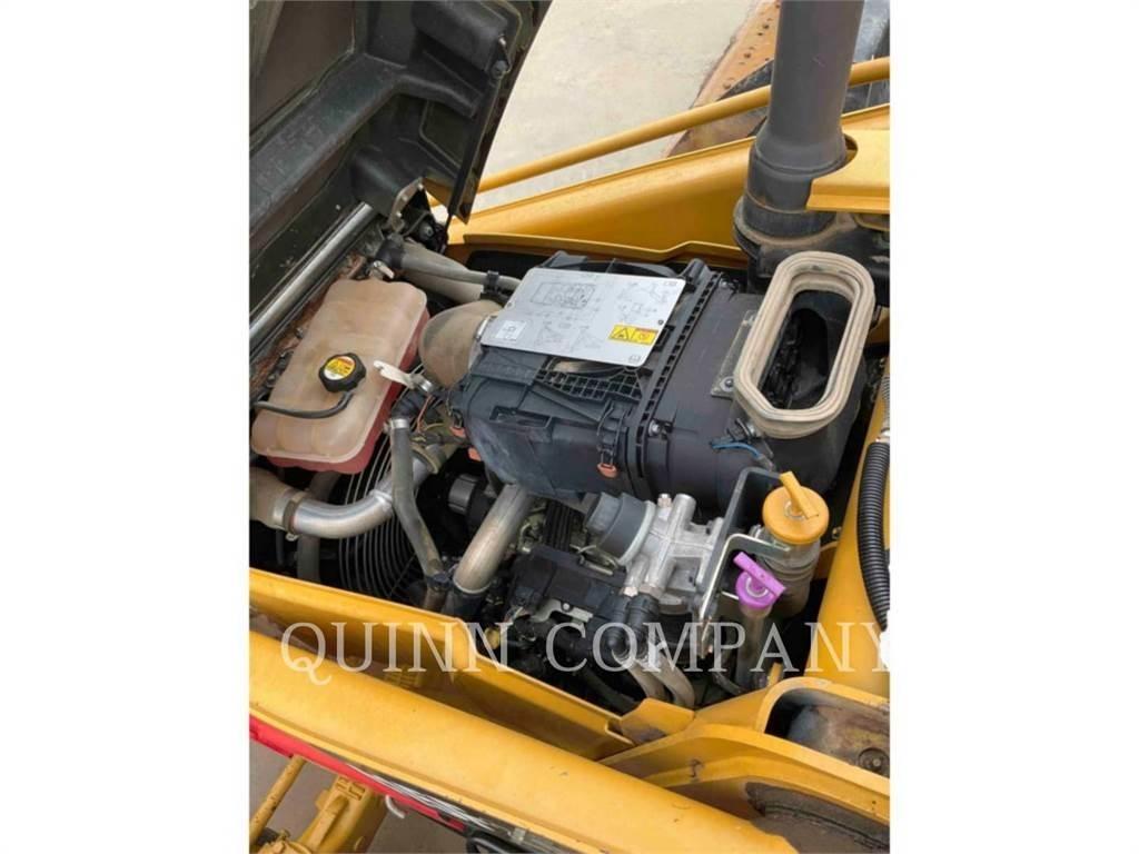 CAT 415F2 IL Traktorgravere