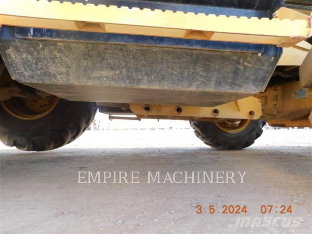 CAT 416F2 4EO Traktorgravere