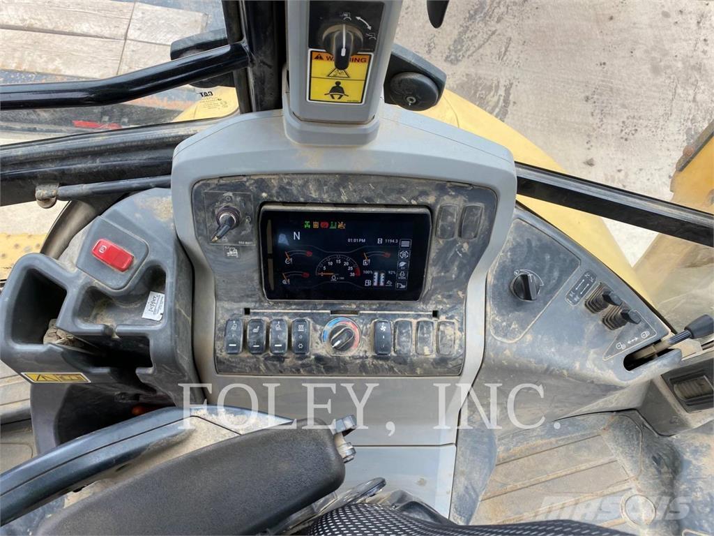 CAT 420-07XE Traktorgravere