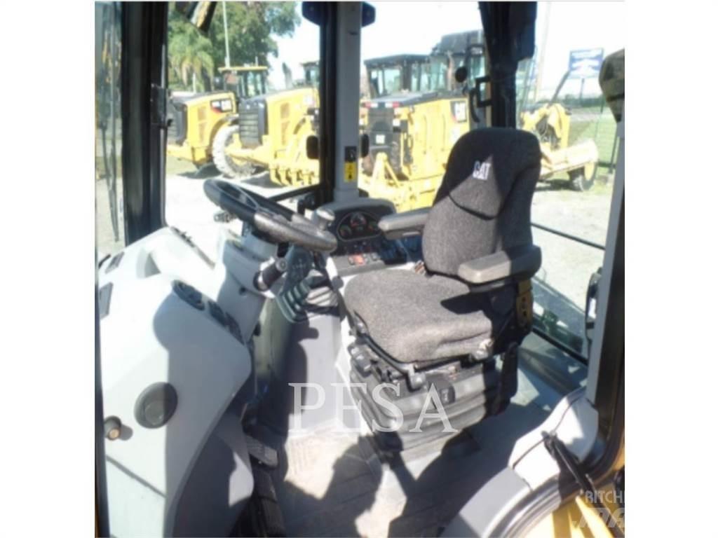 CAT 420 F 2 Traktorgravere