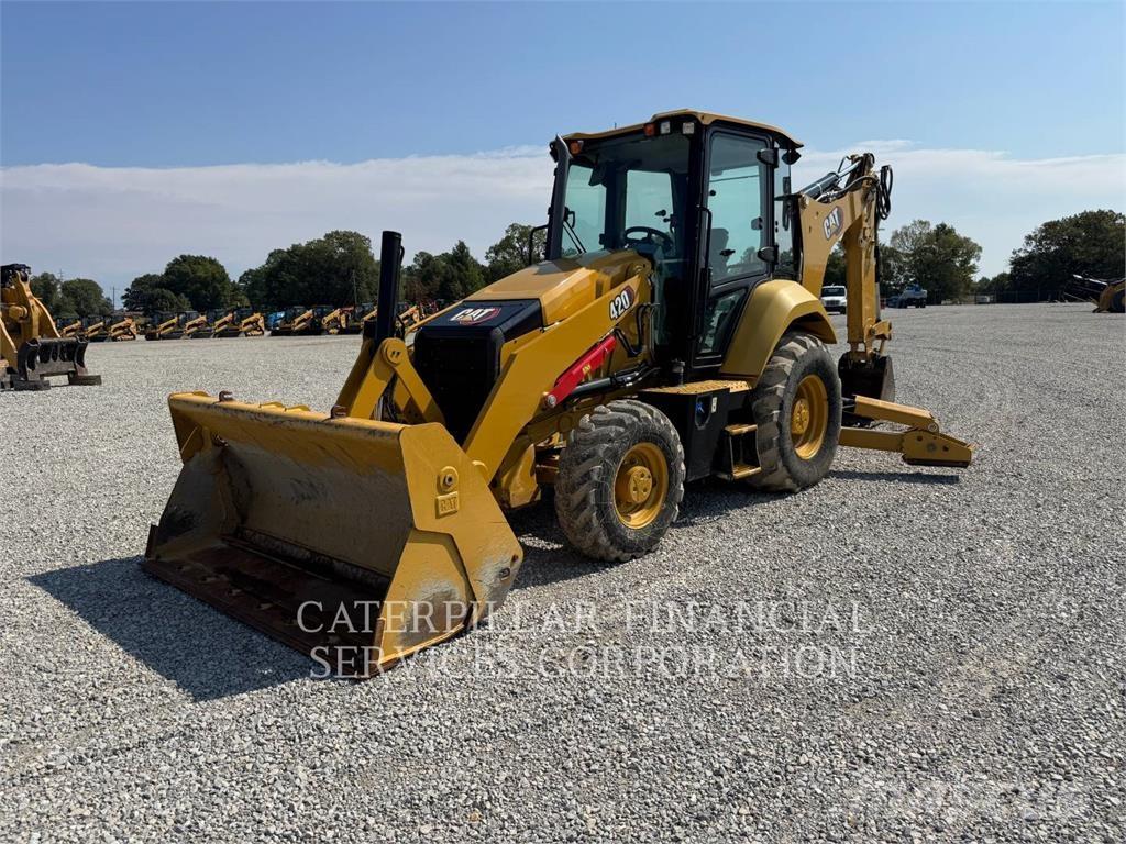 CAT 42007 Traktorgravere