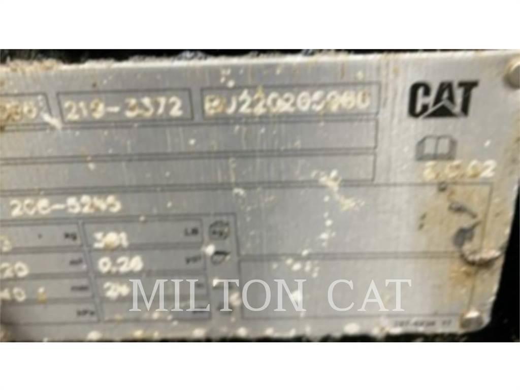 CAT 420BACKHOEBUCKET24 Skuffer