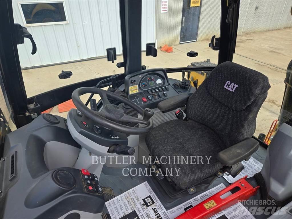 CAT 420F Traktorgravere