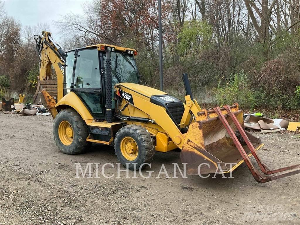 CAT 420F A Traktorgravere