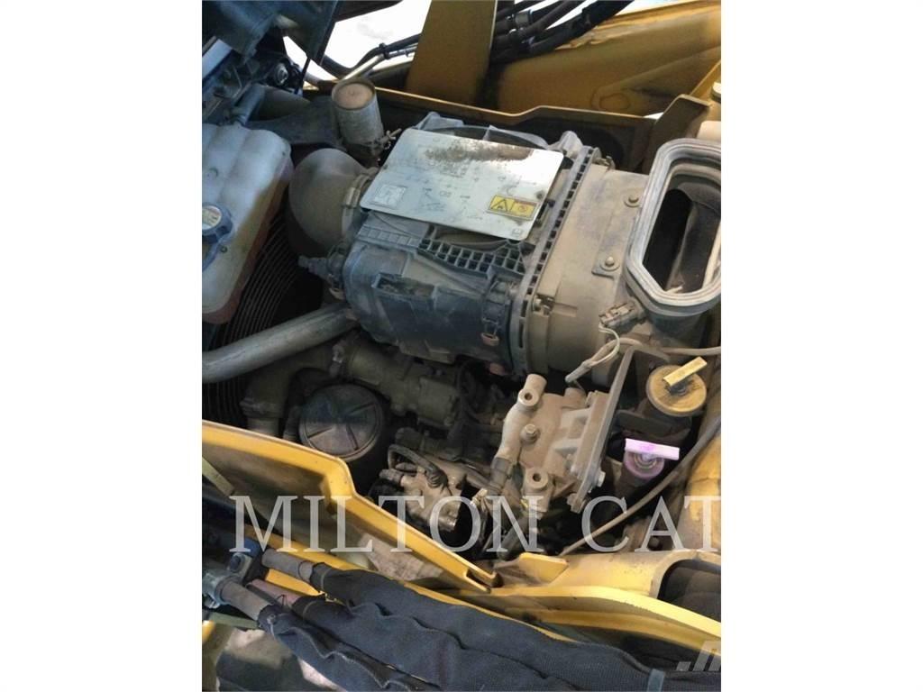 CAT 420F IT Traktorgravere