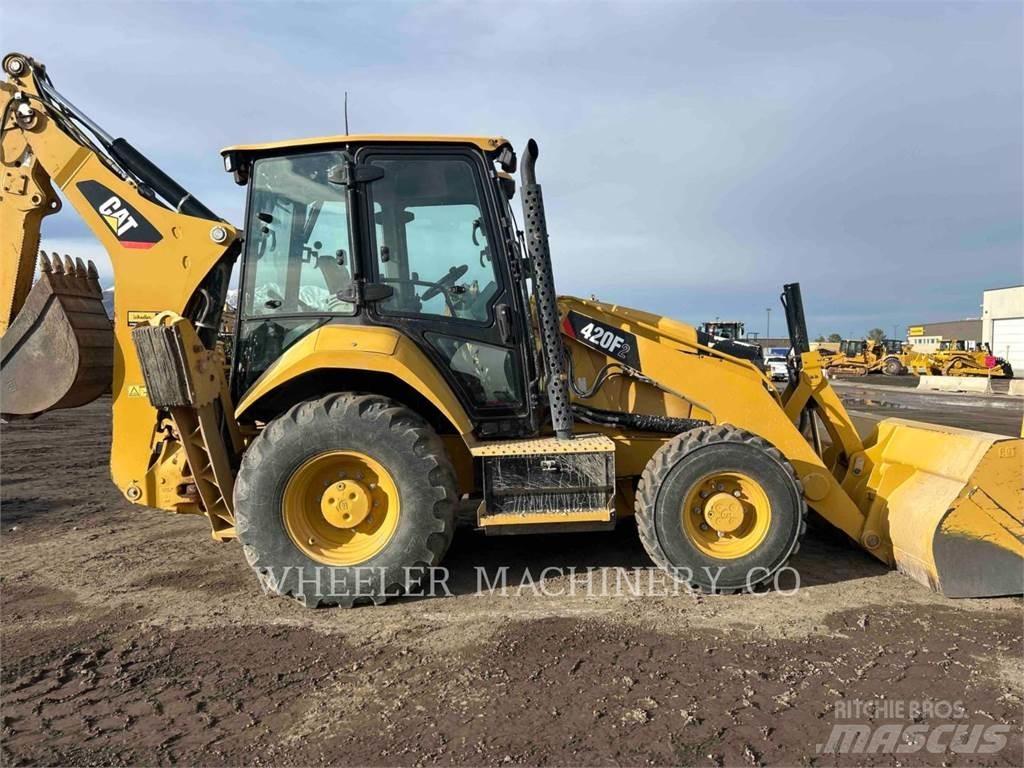 CAT 420F2 Traktorgravere
