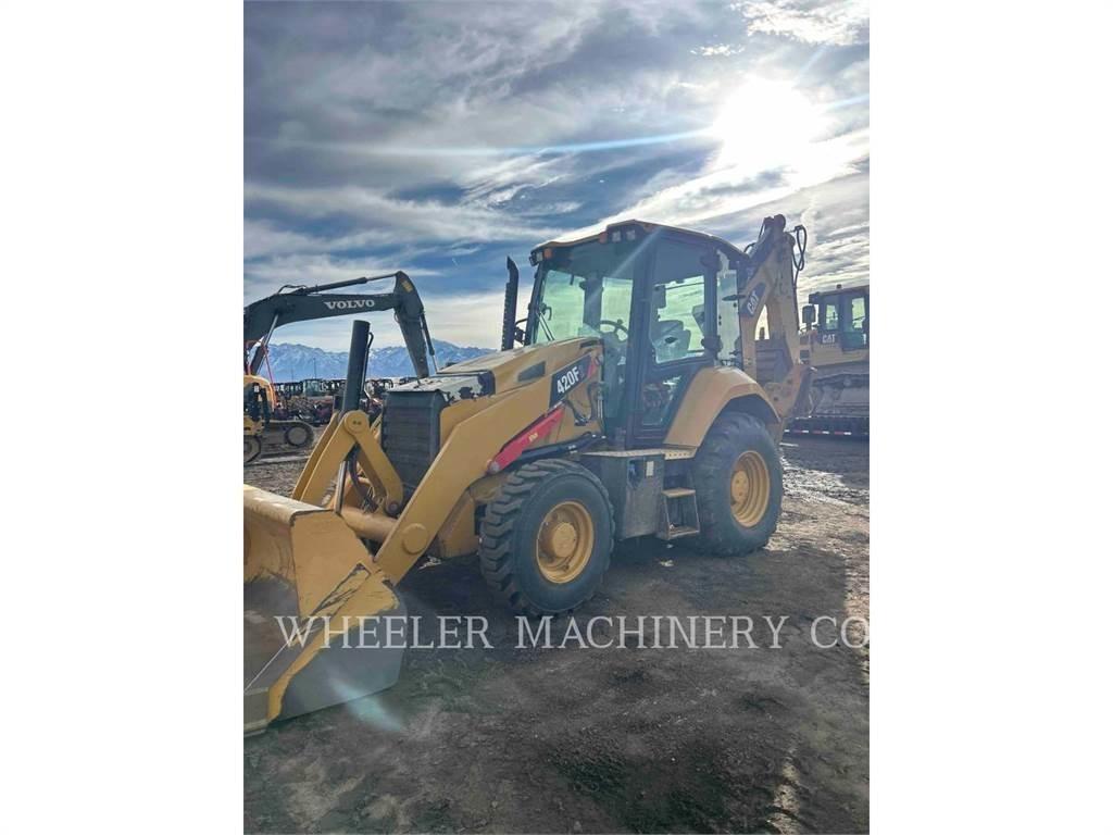 CAT 420F2 Traktorgravere