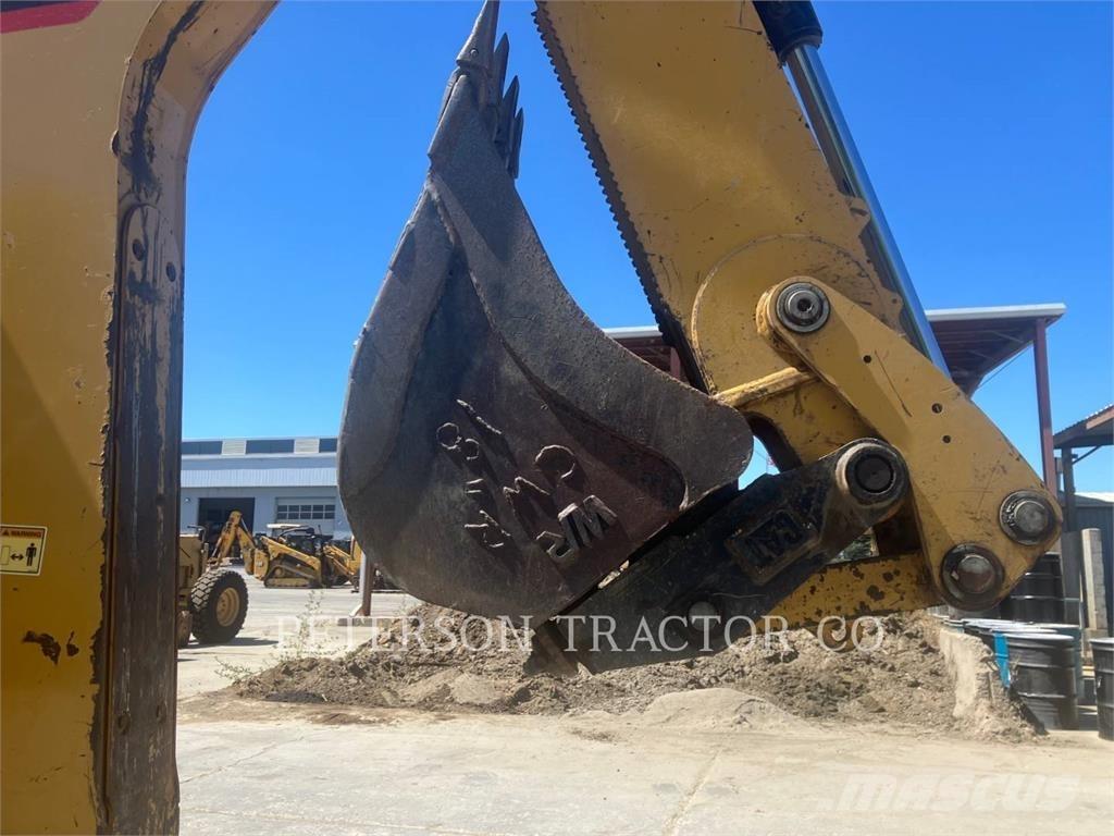 CAT 420F2 Traktorgravere