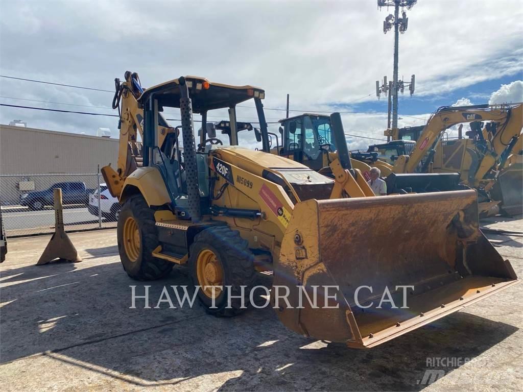 CAT 420F2 Traktorgravere