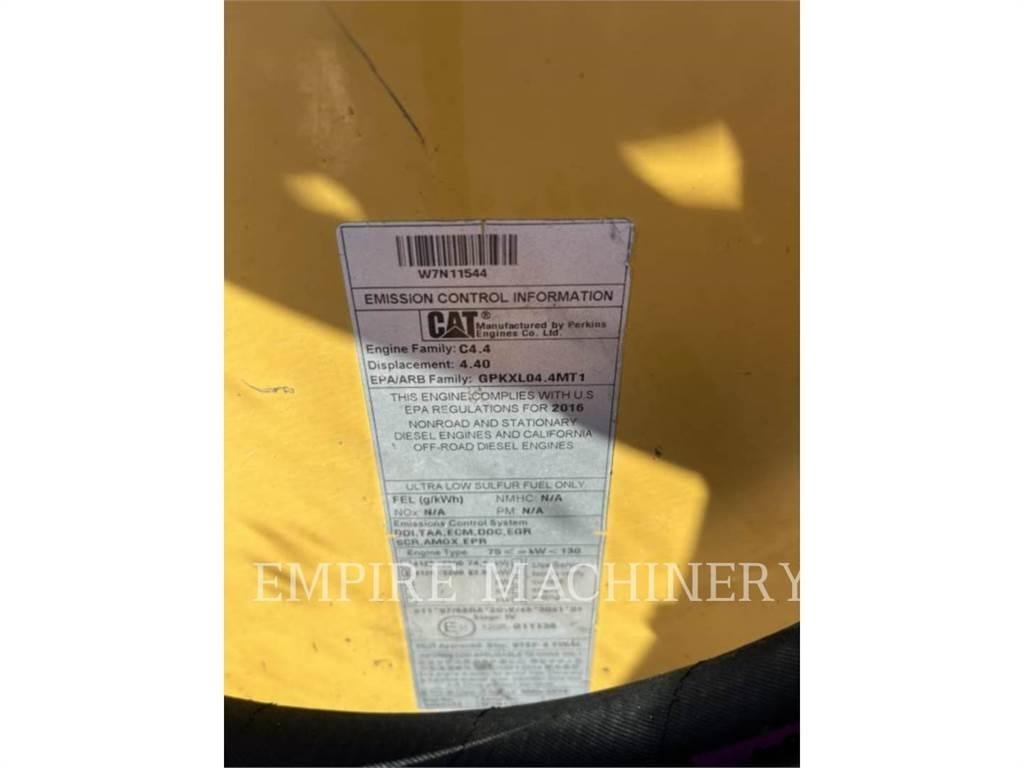 CAT 420F2 4EO Traktorgravere