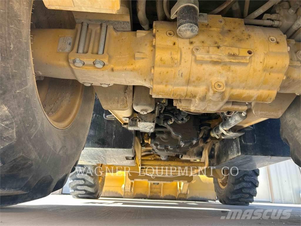 CAT 420F2 4WDE Traktorgravere