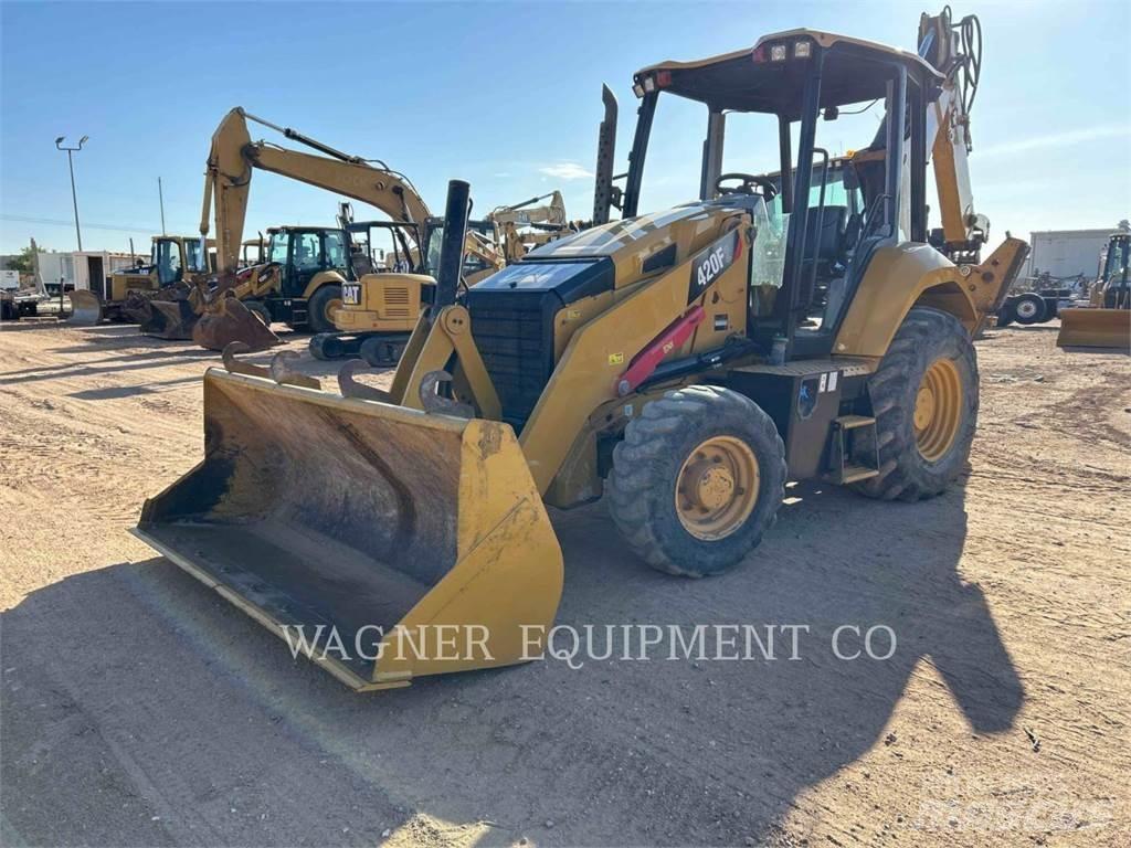 CAT 420F2 4WDE Traktorgravere