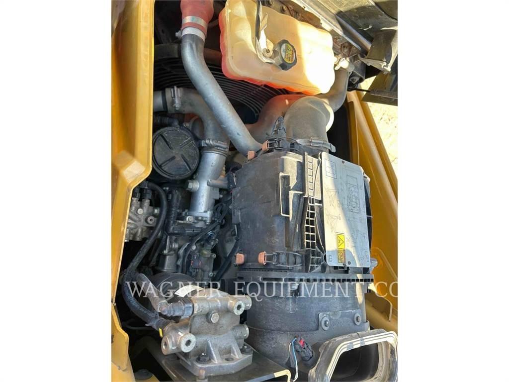 CAT 420F2 4WDE Traktorgravere