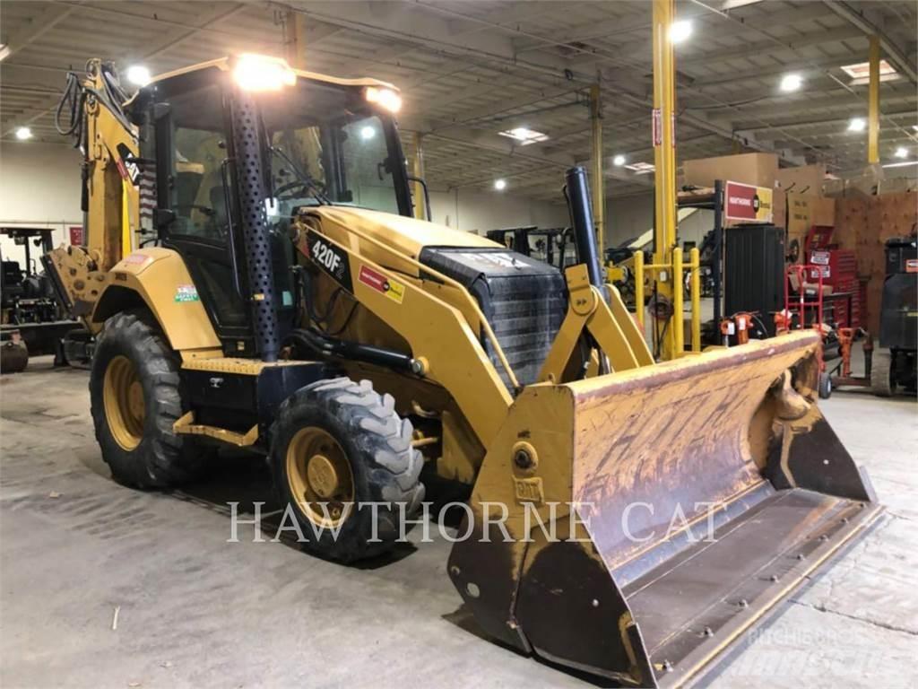 CAT 420F2 CAB Traktorgravere