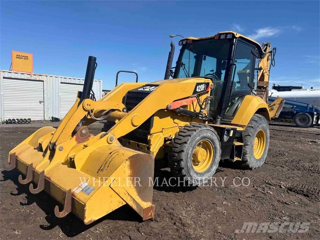 CAT 420F2 E Traktorgravere