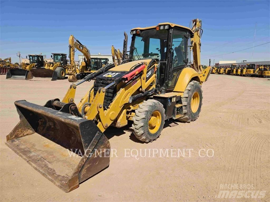 CAT 420F2 IT Traktorgravere
