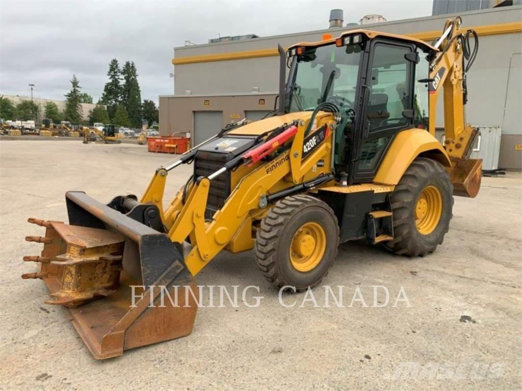 CAT 420F2 IT Traktorgravere
