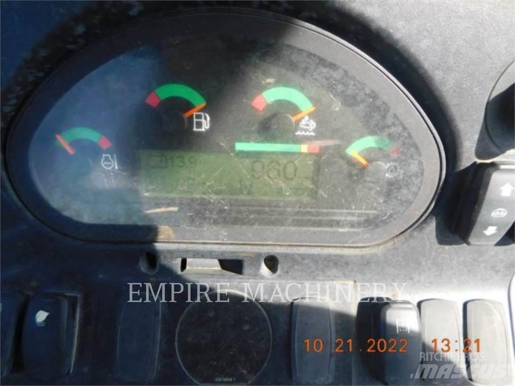 CAT 420F24EOIP Traktorgravere