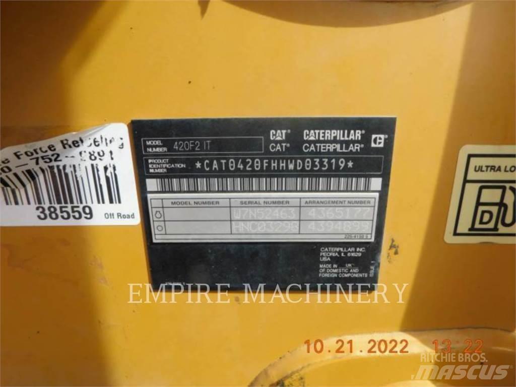 CAT 420F24EOIP Traktorgravere
