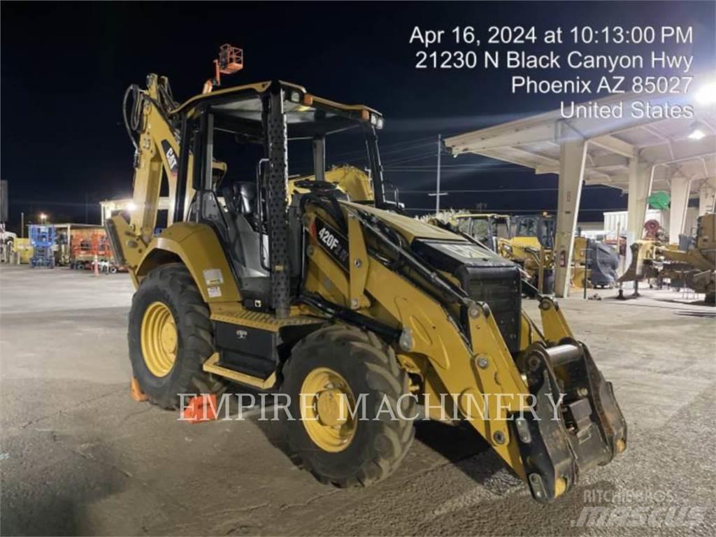 CAT 420F24EOIP Traktorgravere