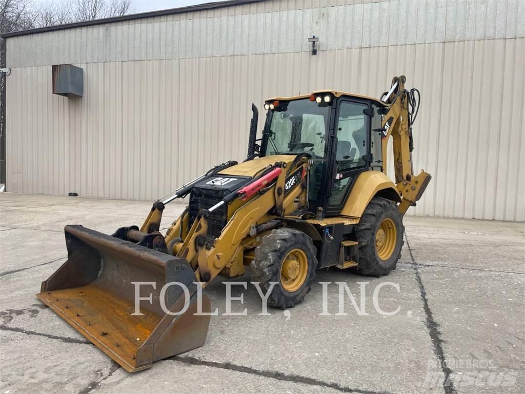 CAT 420F2IT Traktorgravere