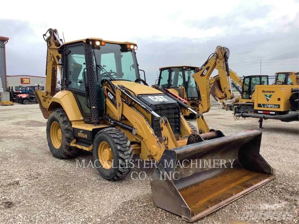 CAT 420F2IT Traktorgravere