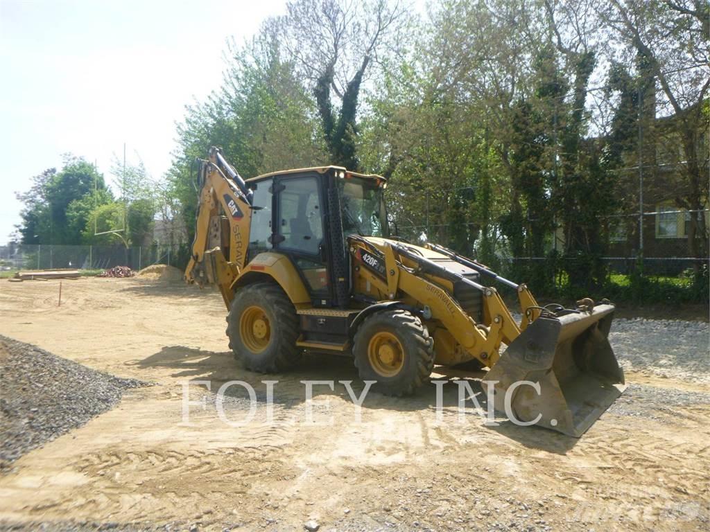 CAT 420F2IT Traktorgravere