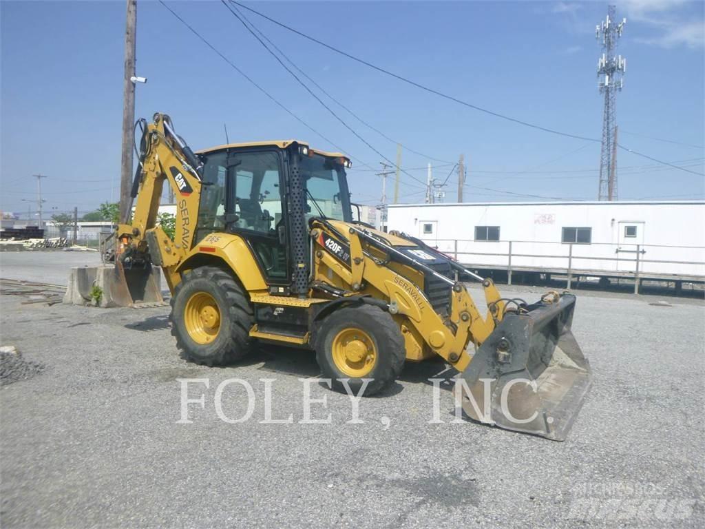 CAT 420F2IT Traktorgravere