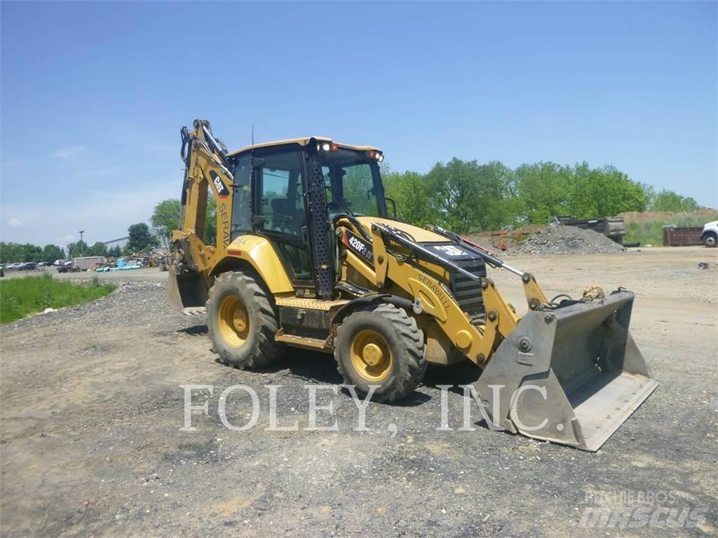 CAT 420F2IT Traktorgravere