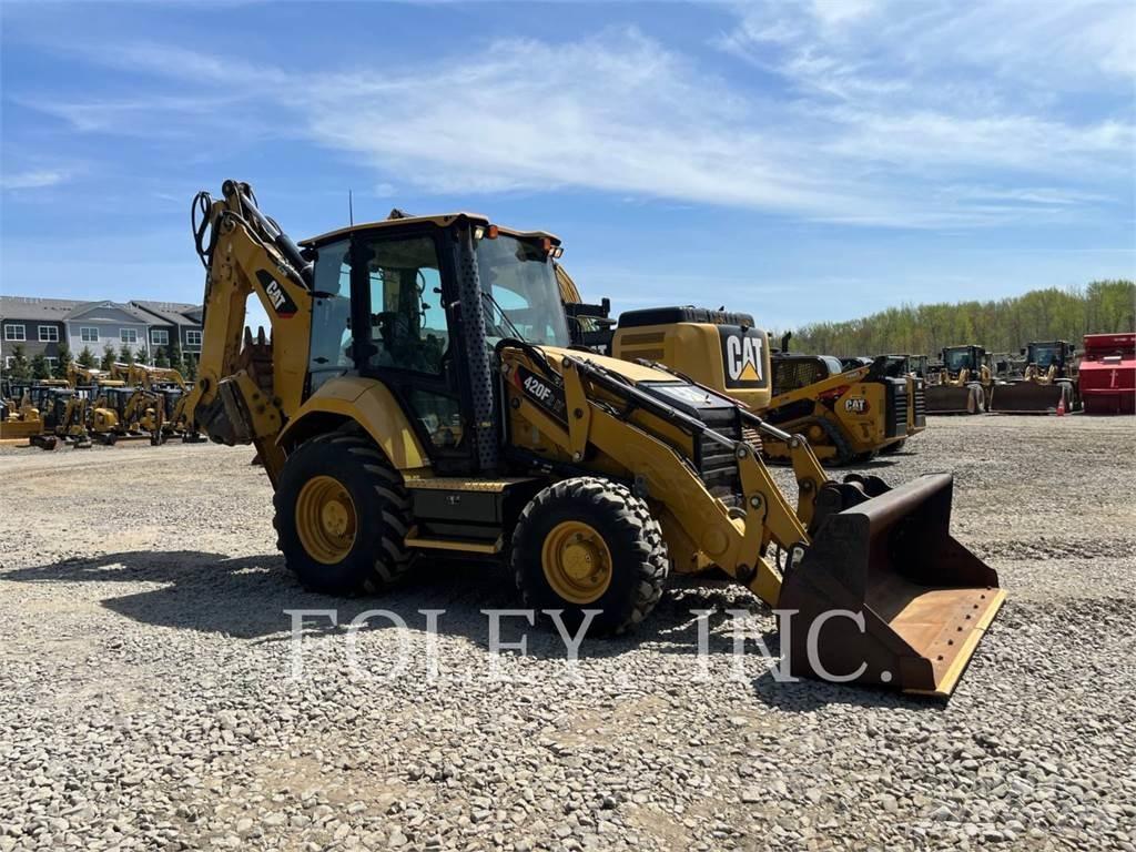 CAT 420F2IT Traktorgravere
