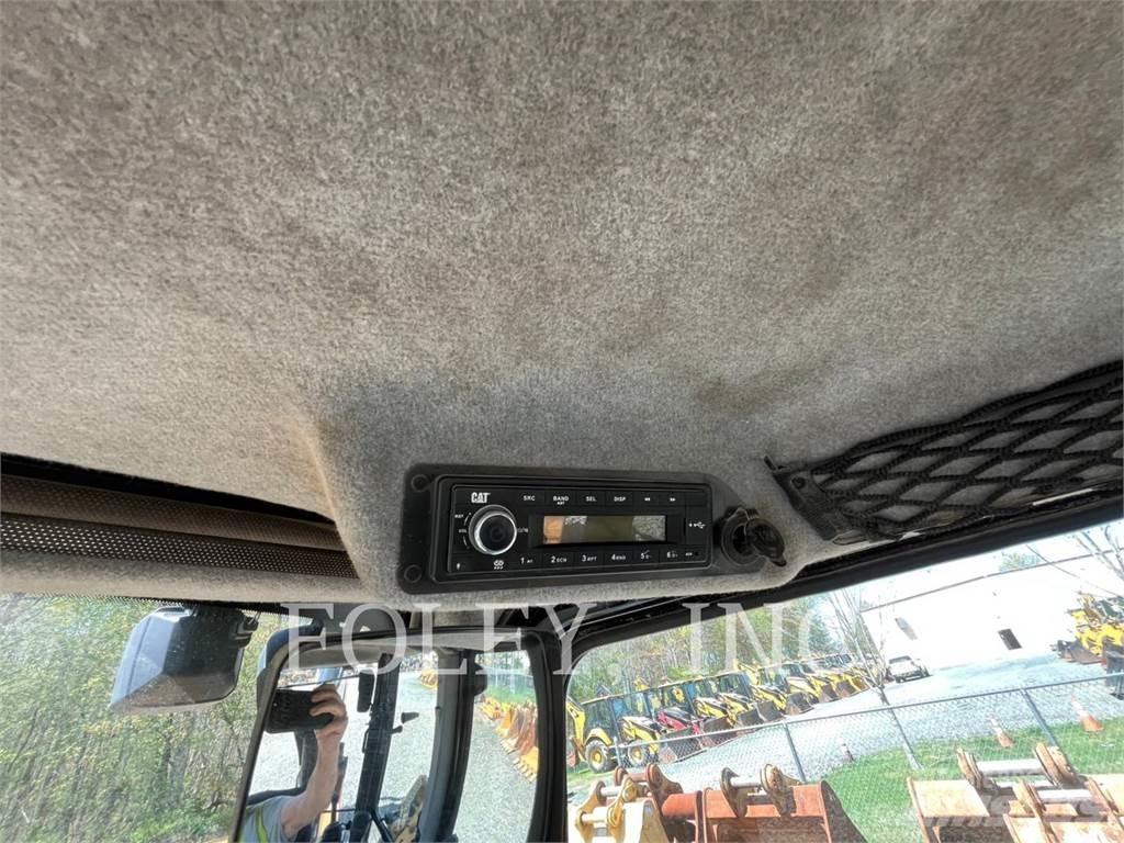 CAT 420F2IT Traktorgravere