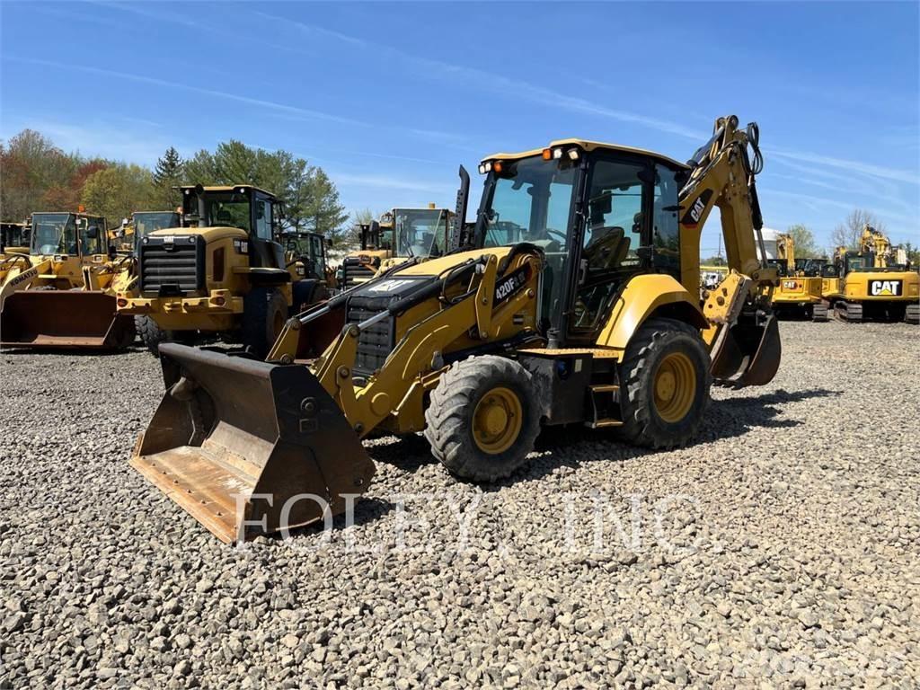 CAT 420F2IT Traktorgravere