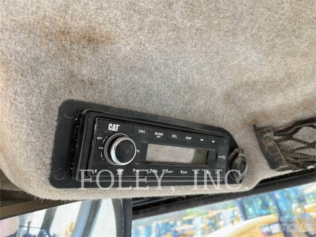 CAT 420F2IT Traktorgravere