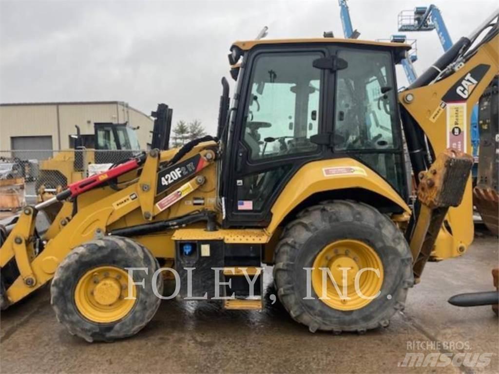 CAT 420F2IT Traktorgravere
