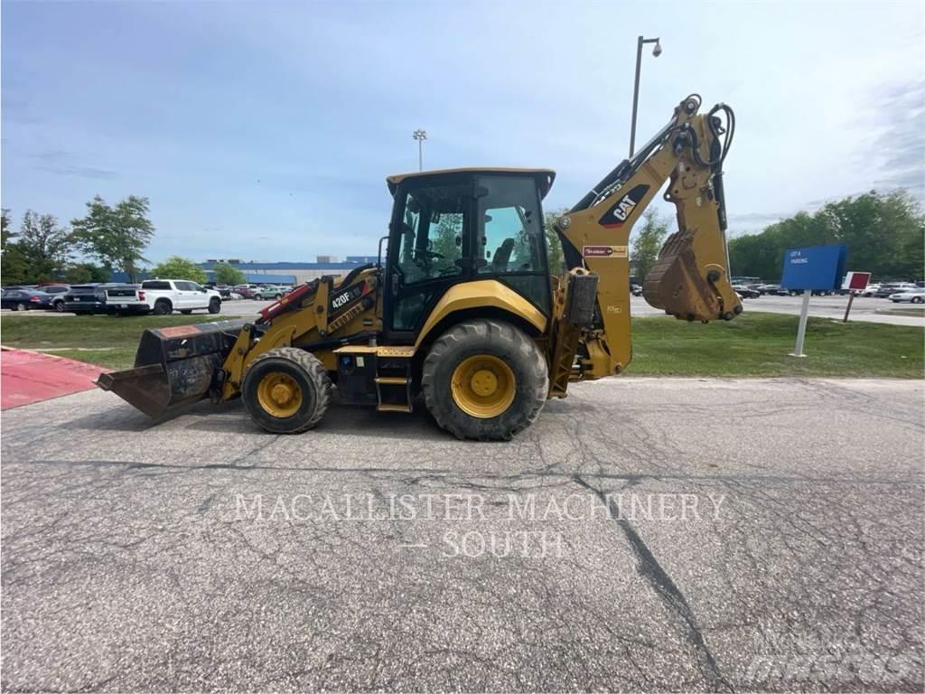 CAT 420F2IT Traktorgravere