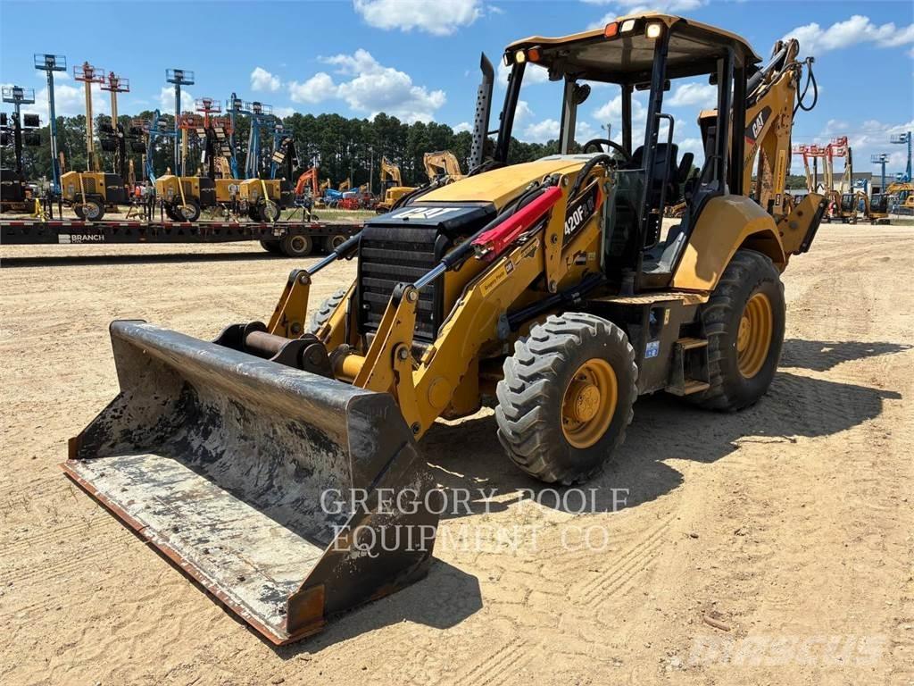 CAT 420F2IT Traktorgravere