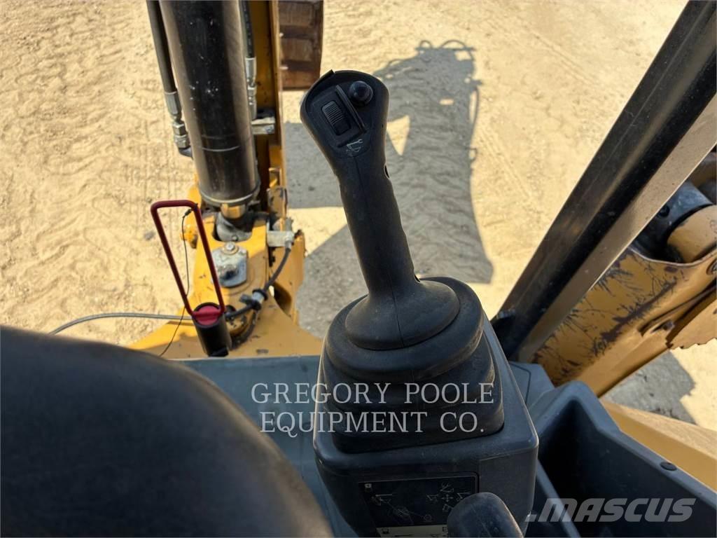 CAT 420F2IT Traktorgravere