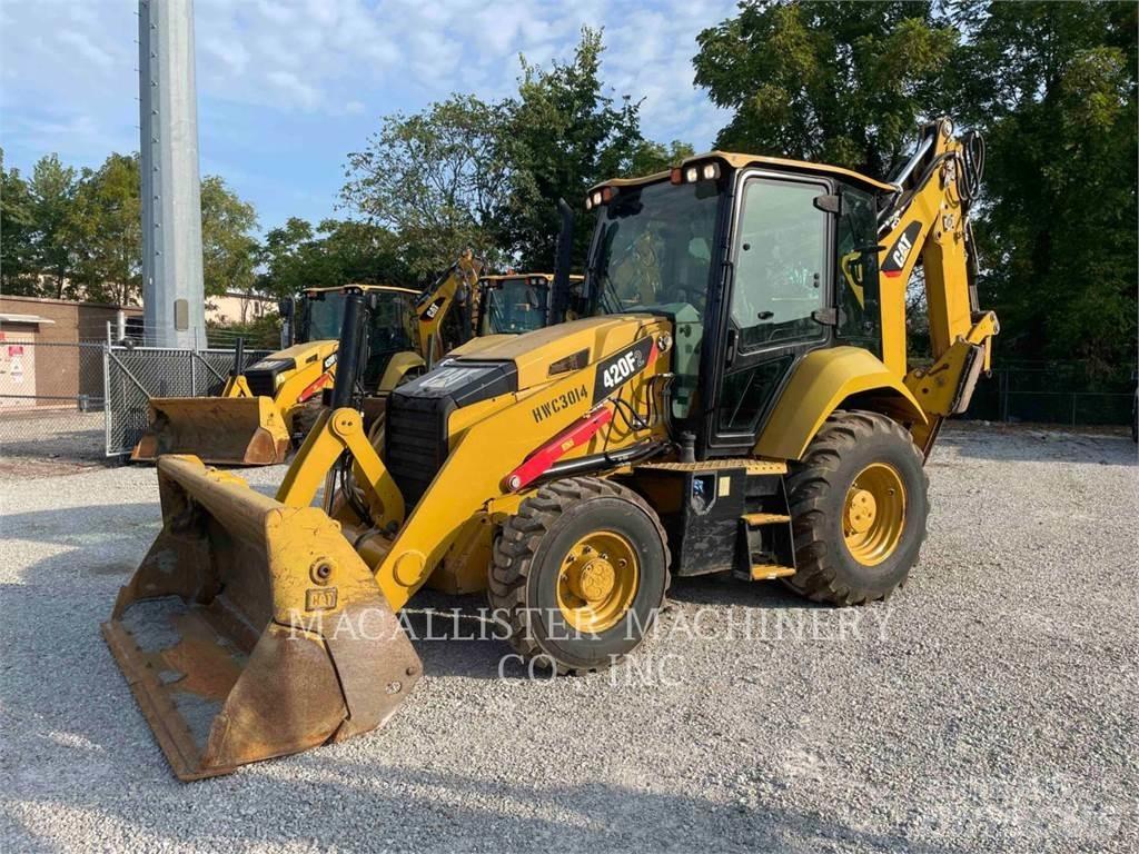 CAT 420F2ST Traktorgravere