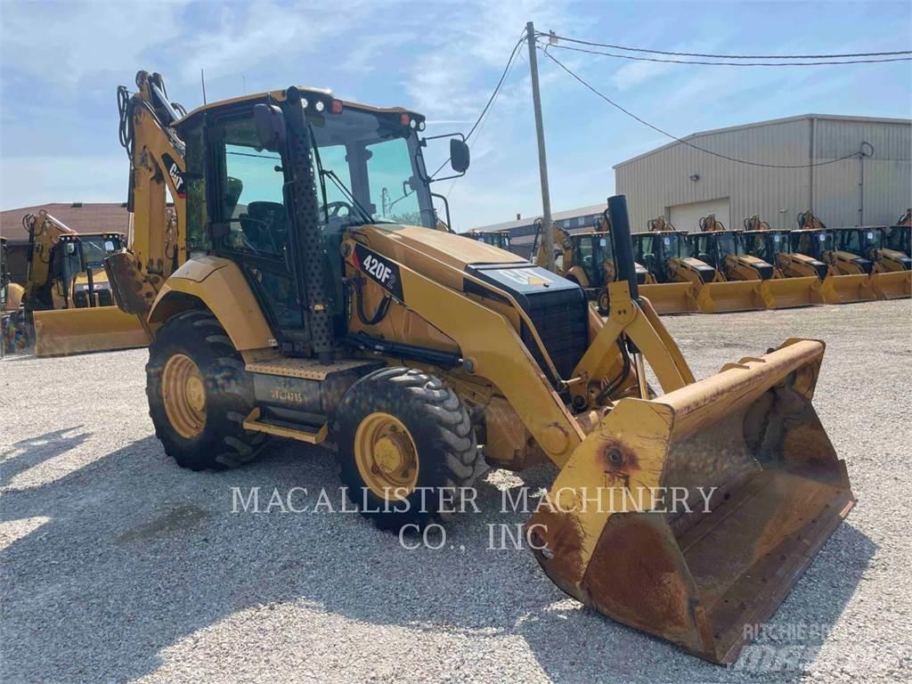 CAT 420F2ST Traktorgravere