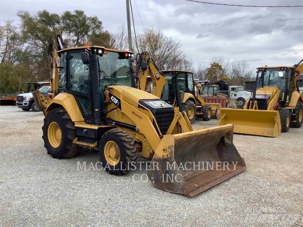 CAT 420F2ST Traktorgravere