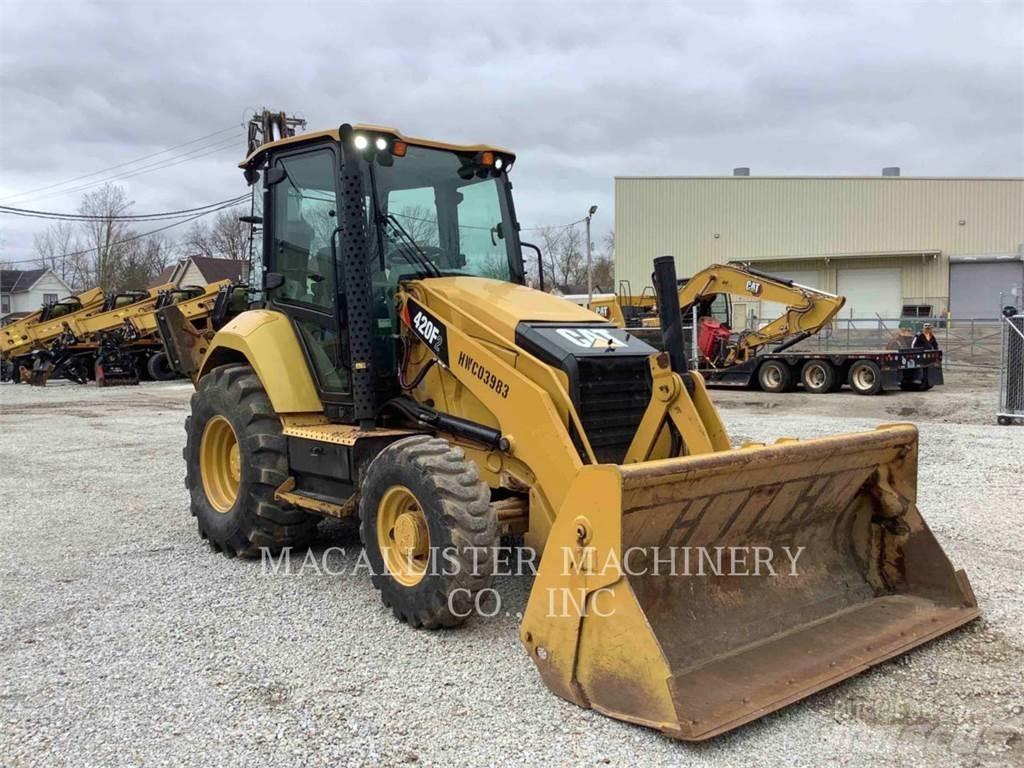 CAT 420F2ST Traktorgravere