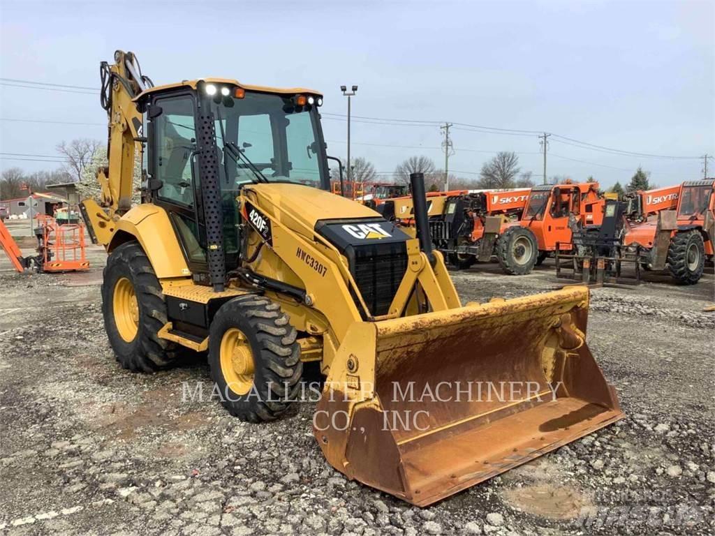 CAT 420F2ST Traktorgravere