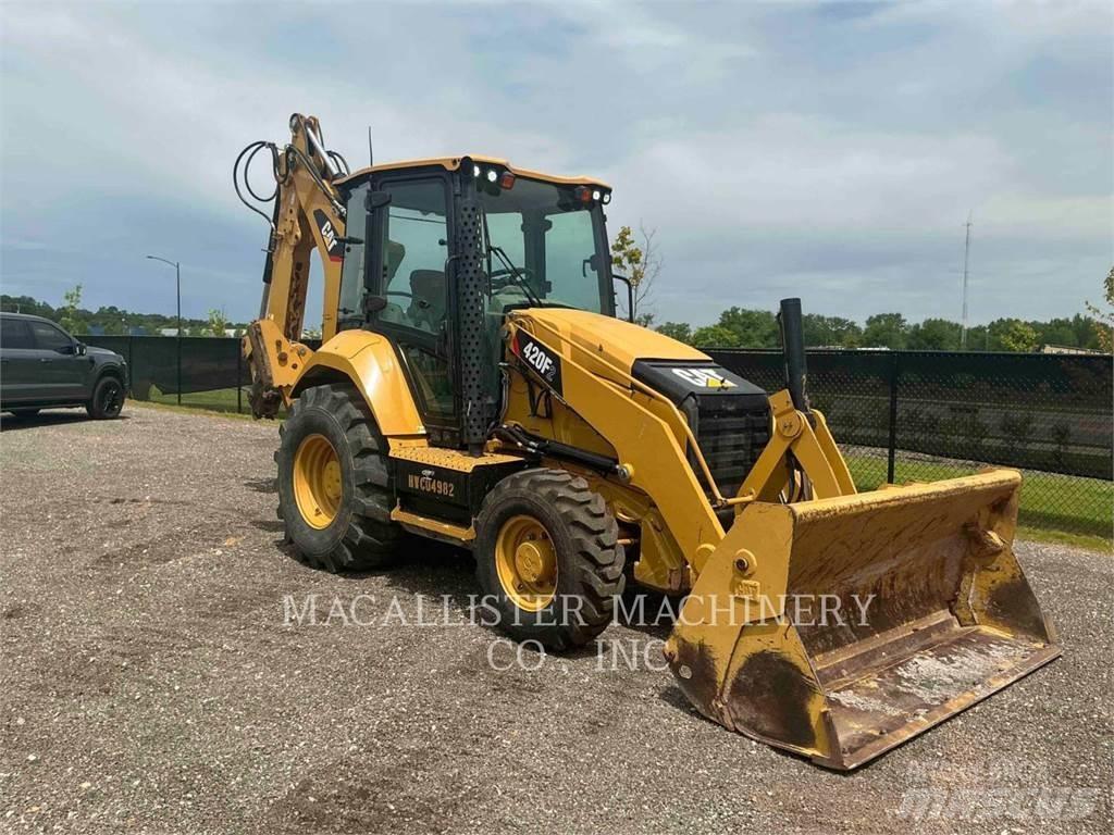 CAT 420F2ST Traktorgravere