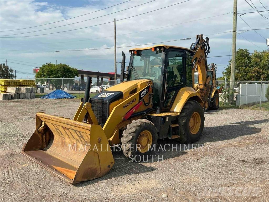 CAT 420F2ST Traktorgravere