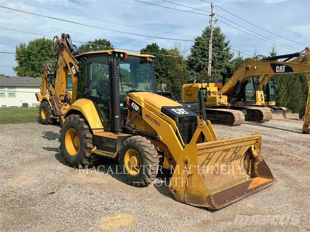 CAT 420F2ST Traktorgravere