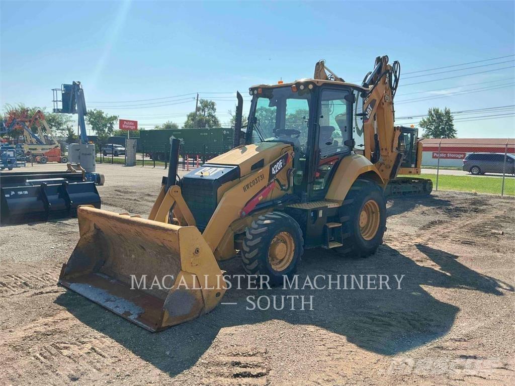 CAT 420F2ST Traktorgravere