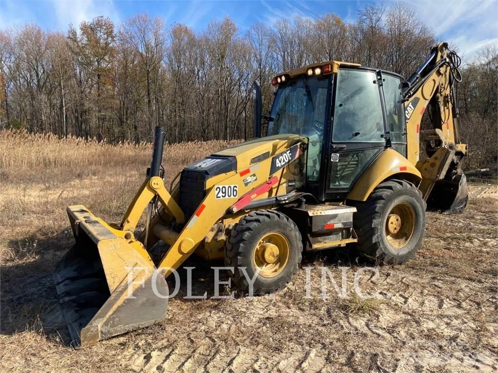CAT 420FST Traktorgravere