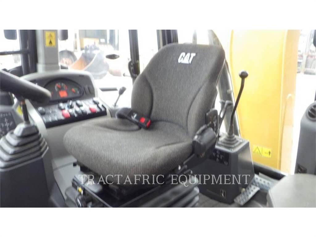 CAT 426F2LRC Traktorgravere