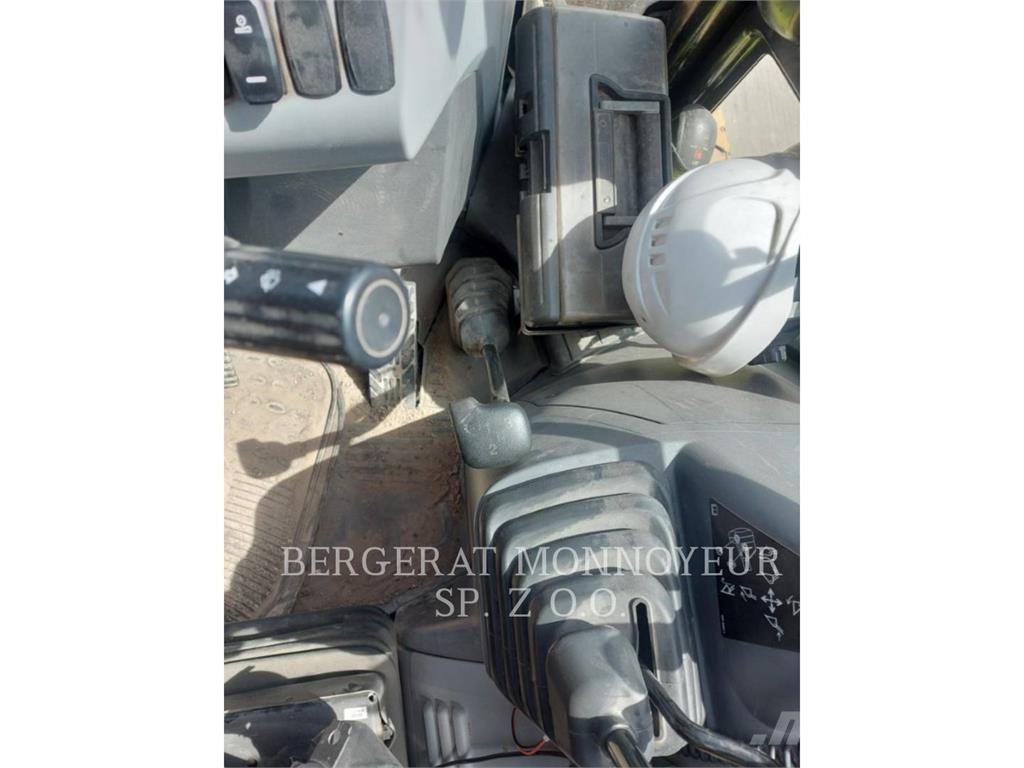 CAT 428 Traktorgravere