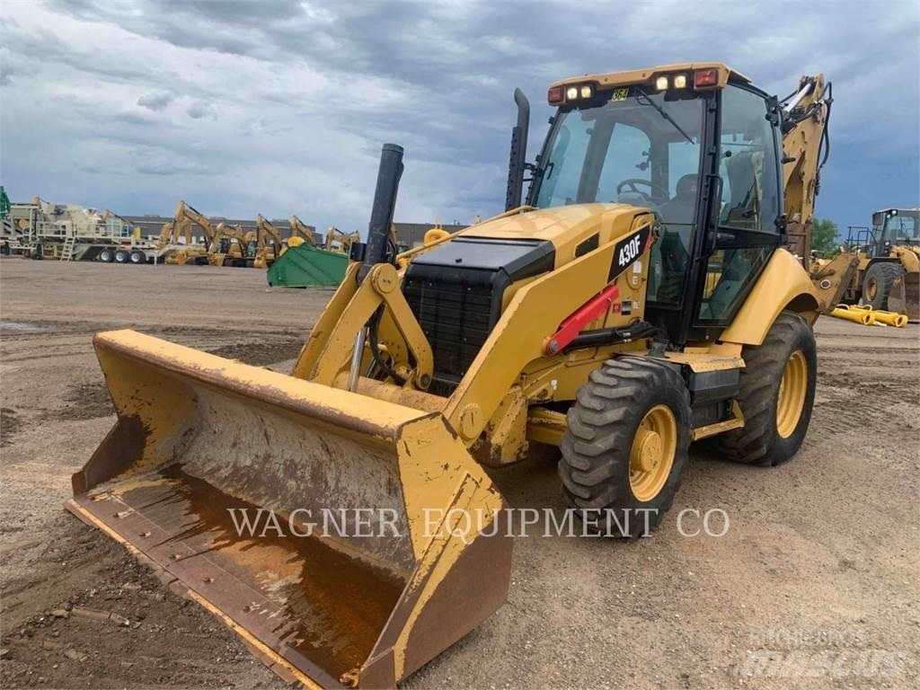 CAT 430F 4WD Traktorgravere